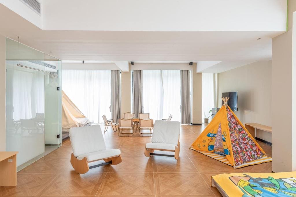 Suite with Lake View room - Image 2