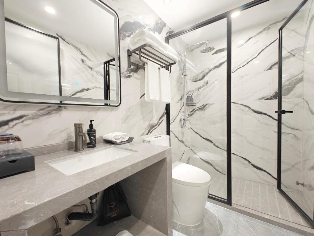 Superior Double Room room - Image 3