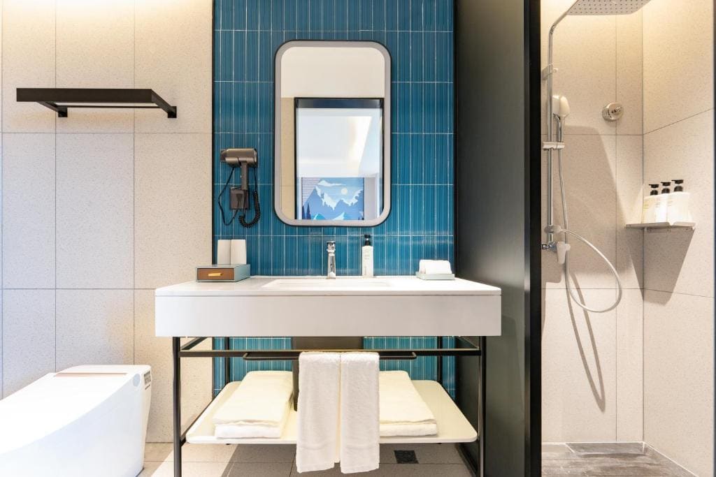 Queen Room room - Image 1