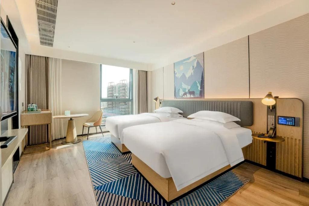 Standard Twin Room room - Image 1