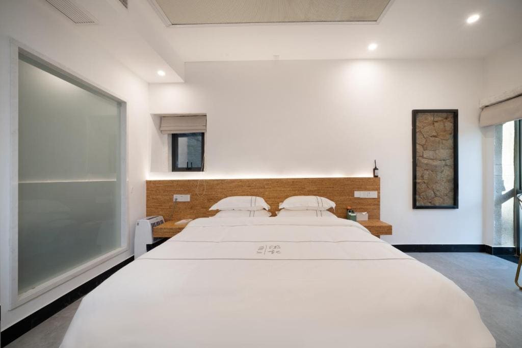 Standard Suite room - Image 3