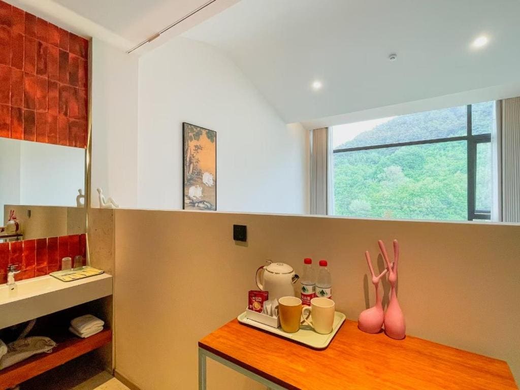 Double Room with Mountain View room - Image 2