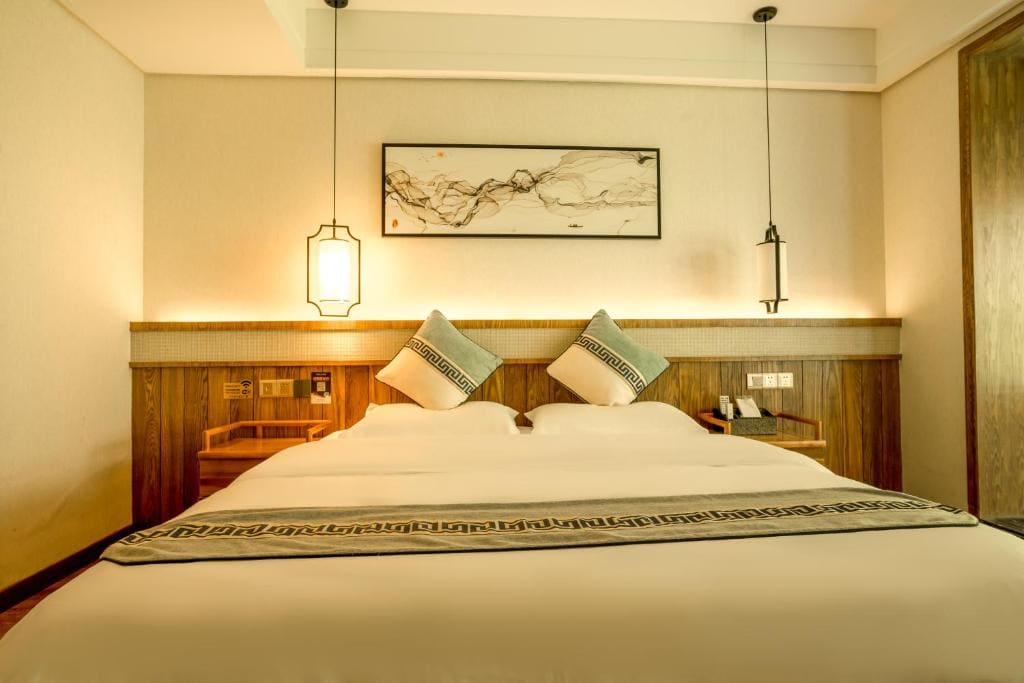 Double Room with Private Bathroom room - Image 1
