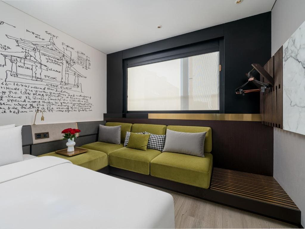 Queen Room room - Image 2