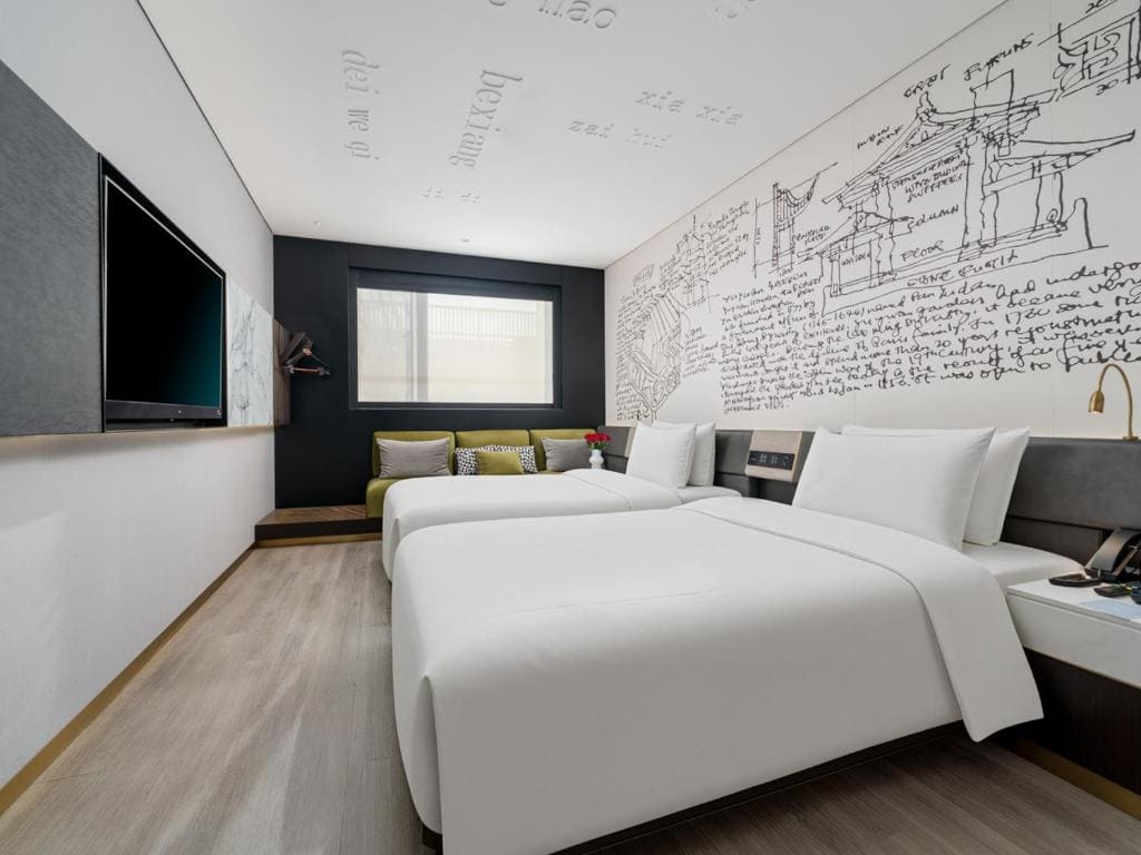 Superior Double Room room - Image 2