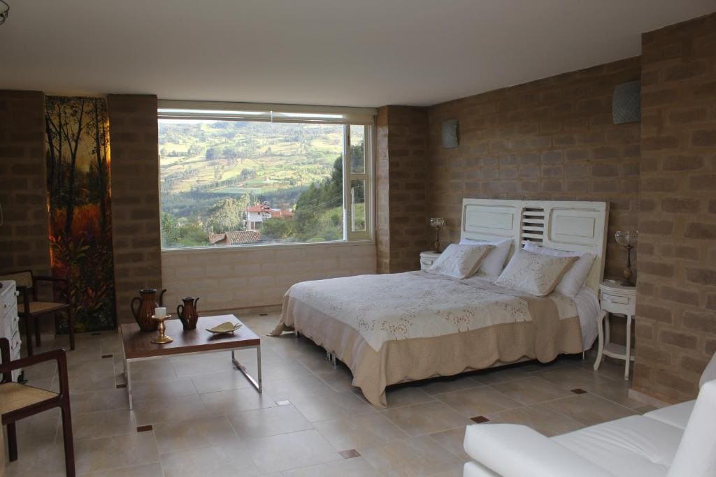 Luxury Suite room - Image 2