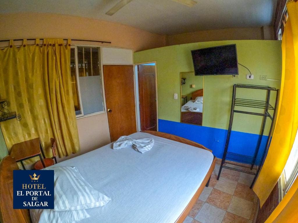 Superior Single Room room - Image 1