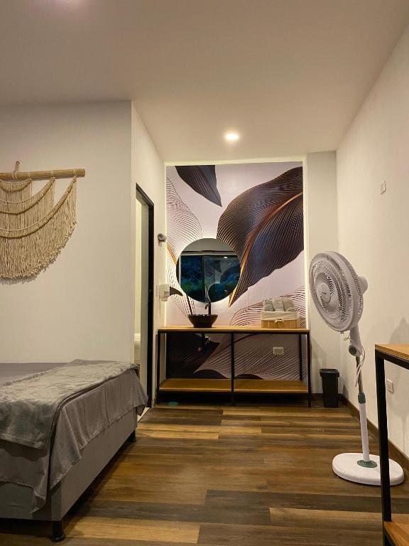 Suite with Garden View room - Image 1