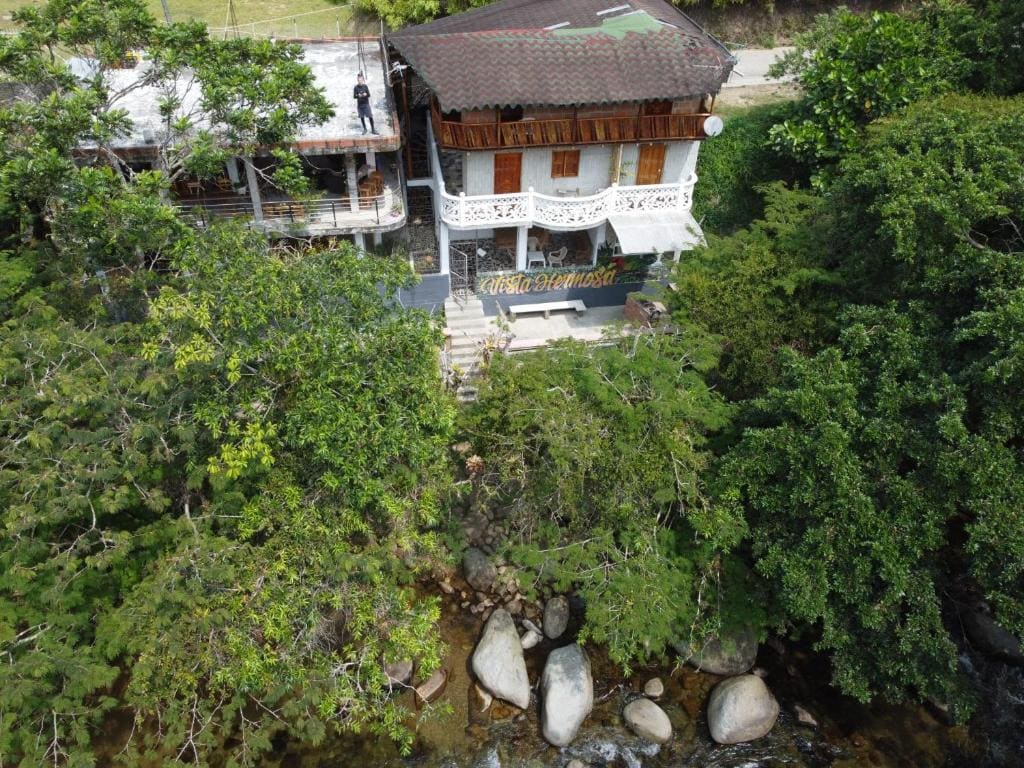 Double Room with Mountain View room - Image 2