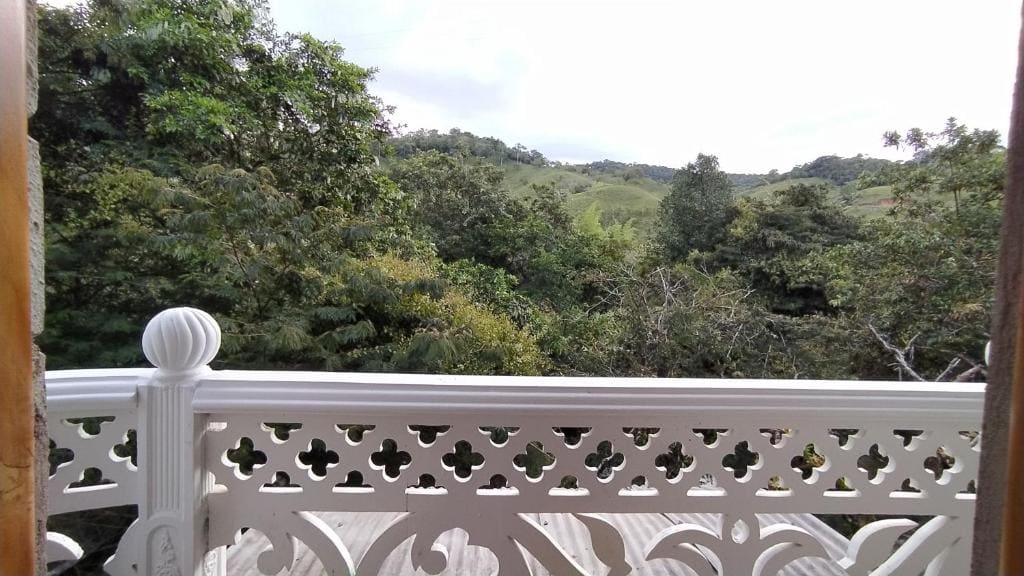 Double Room with Mountain View room - Image 3