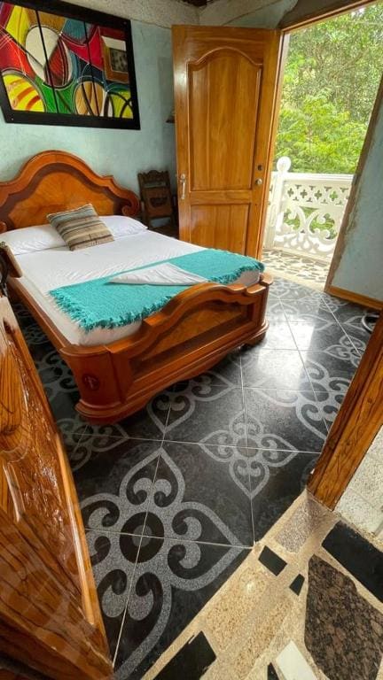 Double Room with Mountain View room - Image 1