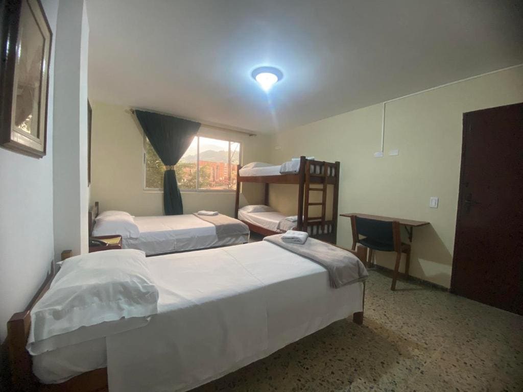 Quadruple Room room - Image 1