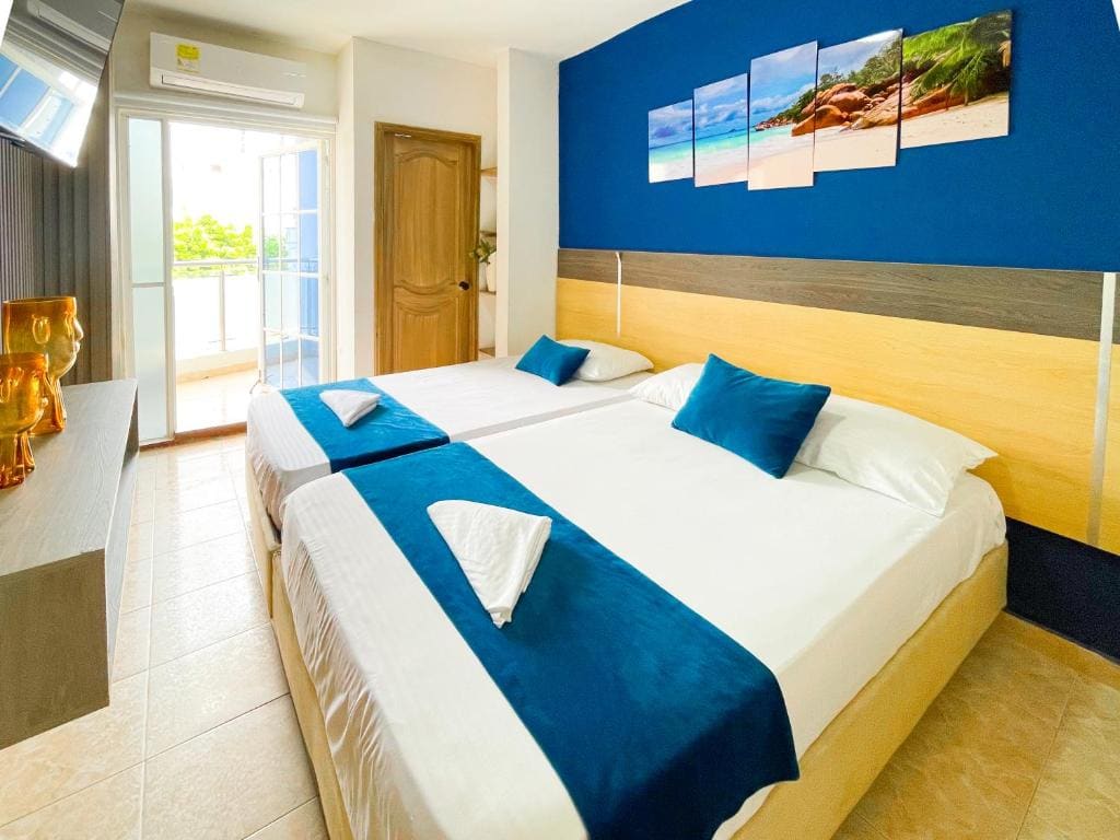 Triple Room with Balcony room - Image 3