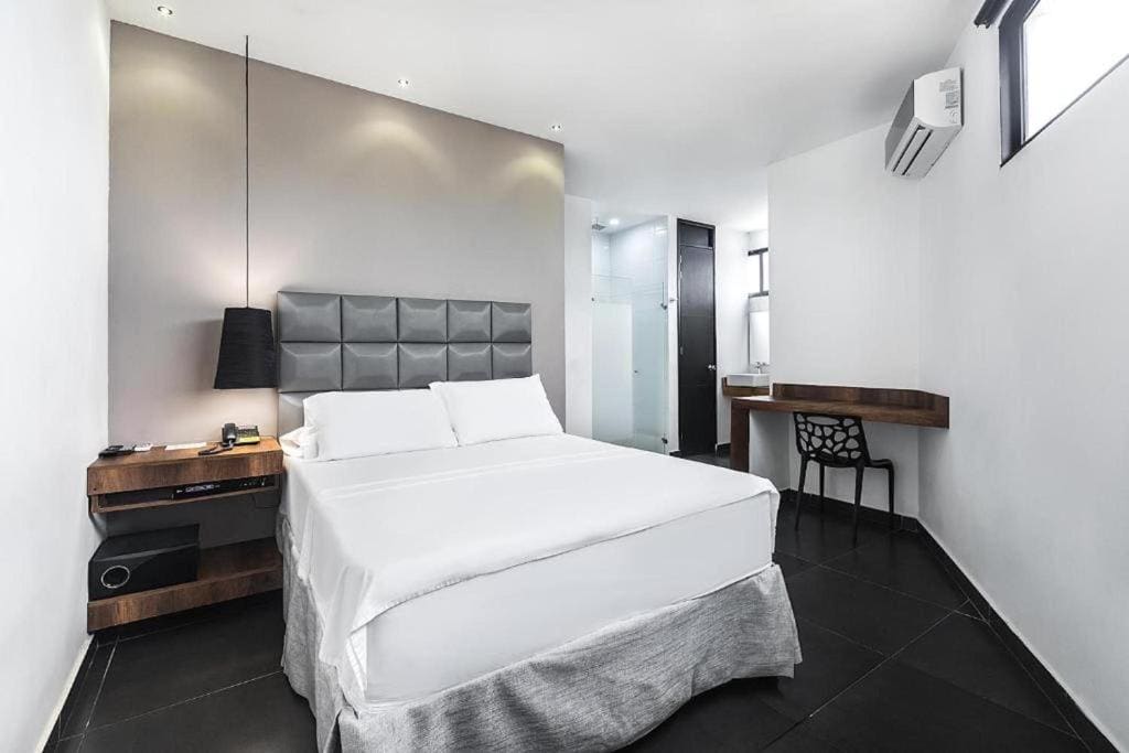 Standard Double Room room - Image 2