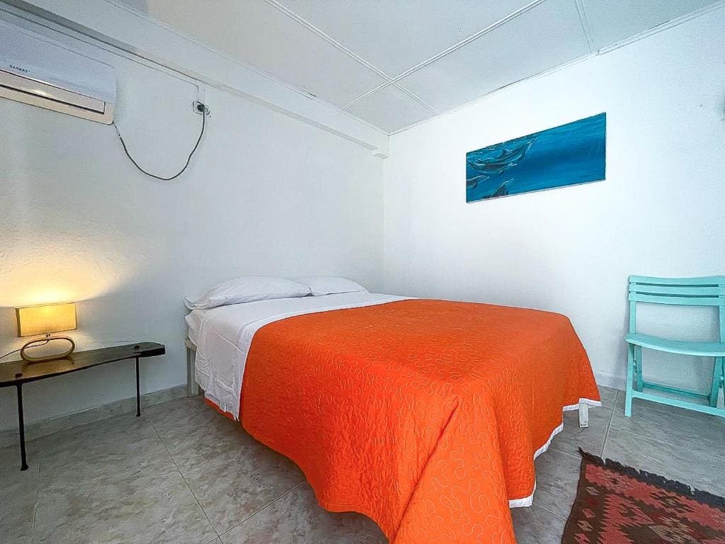 Double Room with Private Bathroom room - Image 2