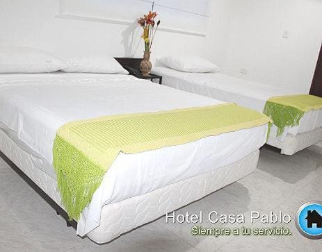 Standard Triple Room room - Image 3