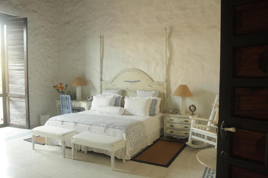 Quadruple Grand Suite room - Image 1