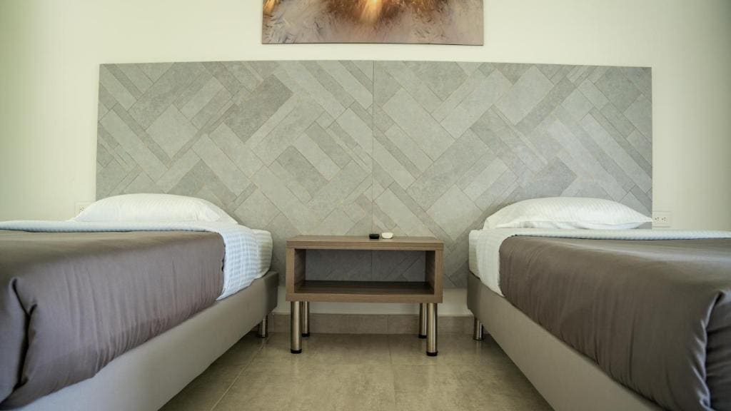 Family Room room - Image 2