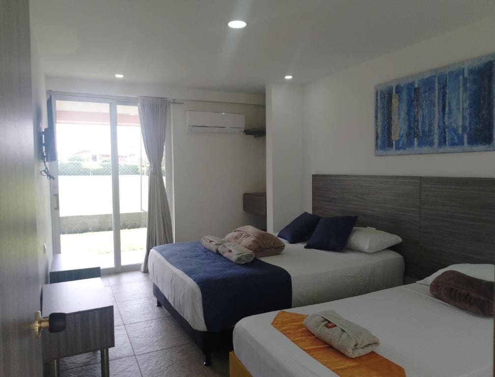 Triple Room with View room - Image 3