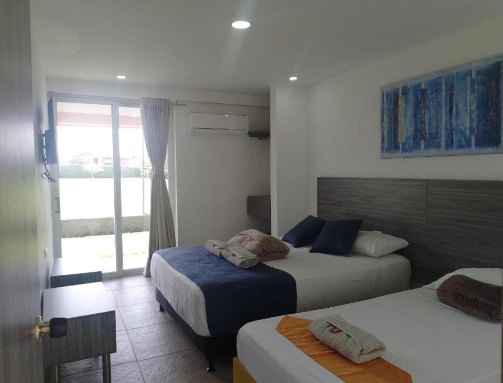 Triple Room with View room - Image 2