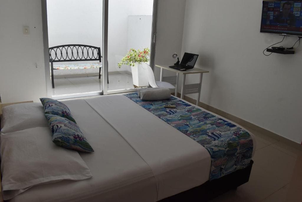 Double Room with Terrace room - Image 1