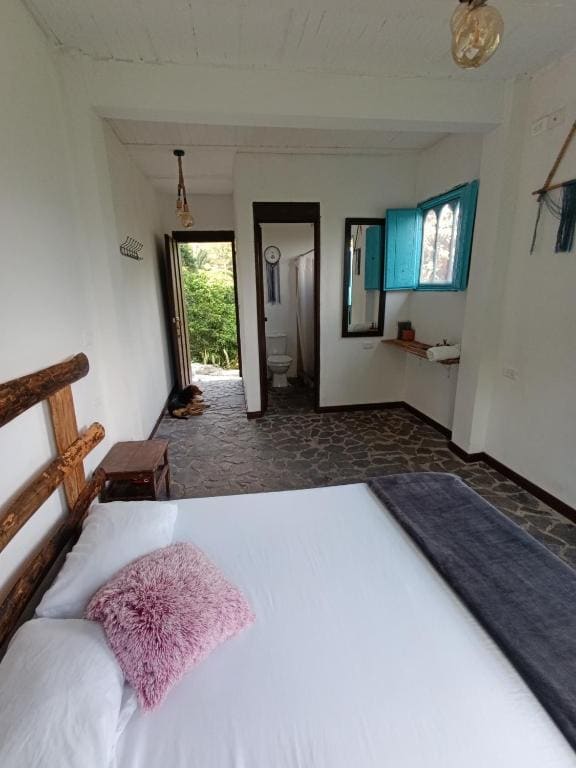 Double Room with Mountain View room - Image 3
