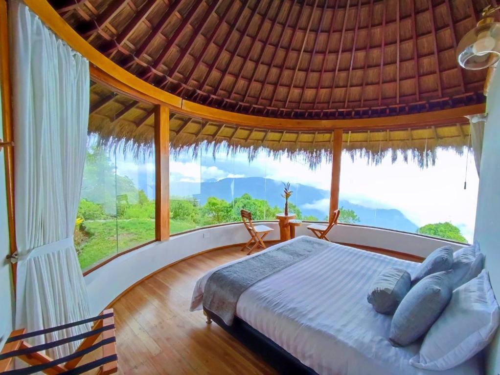 Deluxe Room room - Image 3
