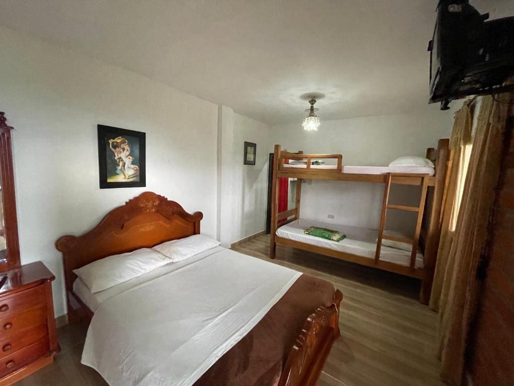 Triple Room with Garden View room - Image 1