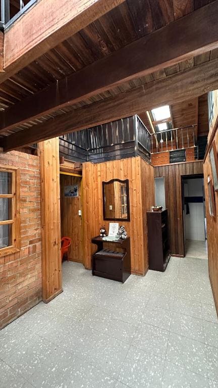 Family Room room - Image 2
