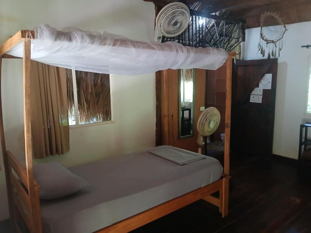 Triple Room with Private Bathroom room - Image 2
