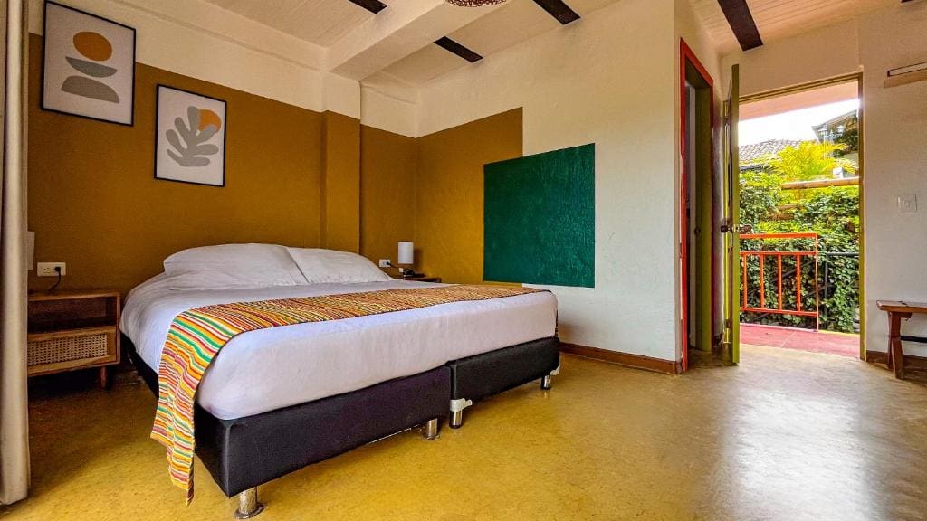 Premium Double Room with Mountain Views room - Image 3