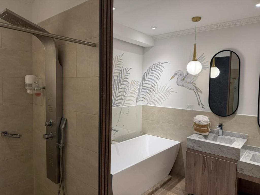 Suite room - Image 2