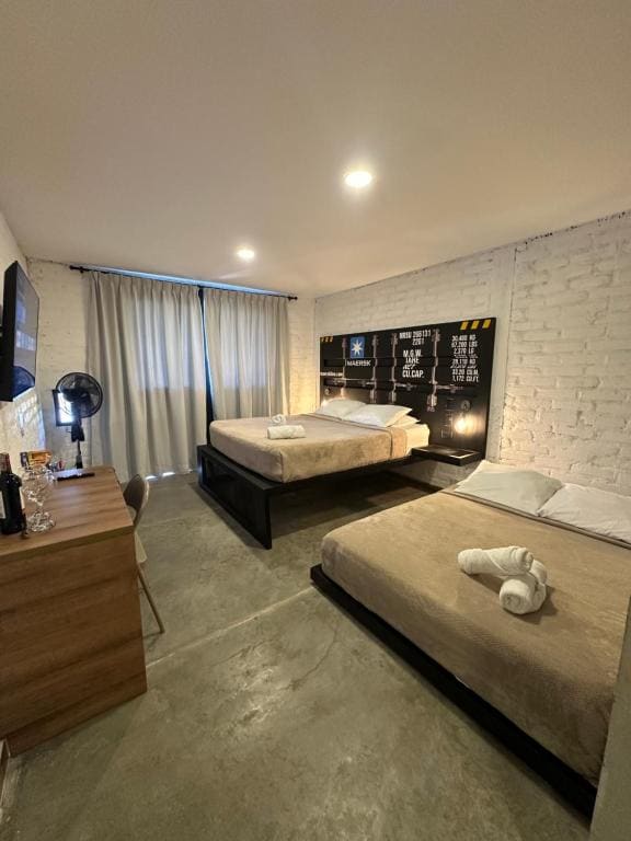Quadruple Room with Air Conditioning room - Image 2