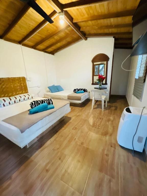 Villa room - Image 1