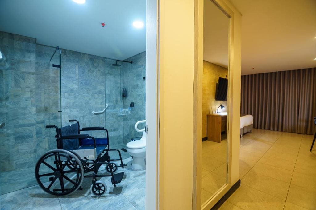 Double Room - Disability Access room - Image 2