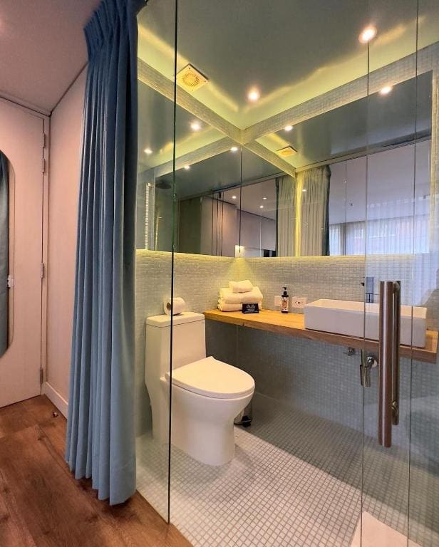 Suite room - Image 2