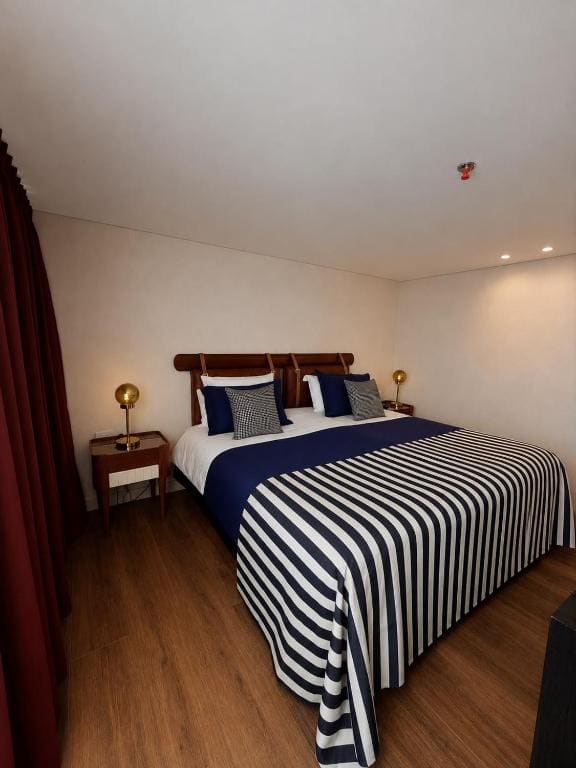 Superior Suite room - Image 3