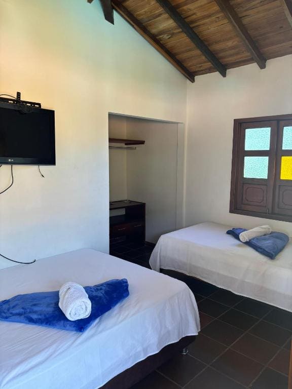 Basic Triple Room room - Image 2