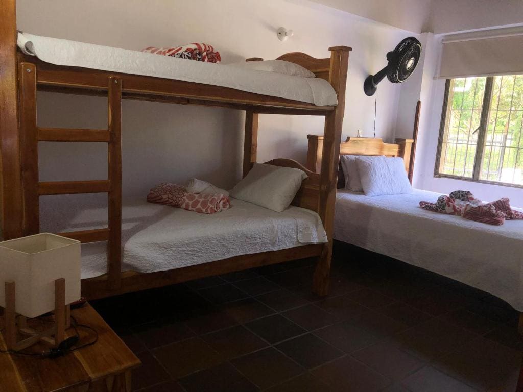 Family Room room - Image 1