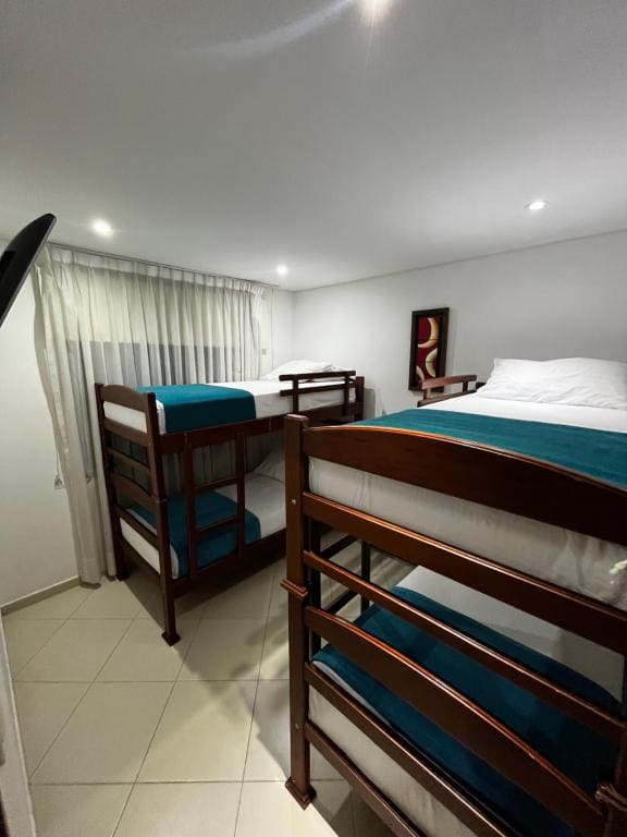 Apartment room - Image 3