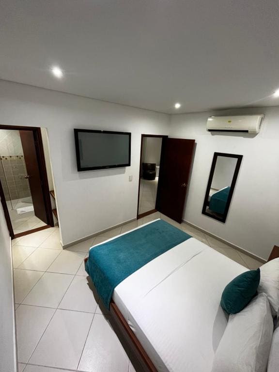 Apartment room - Image 2