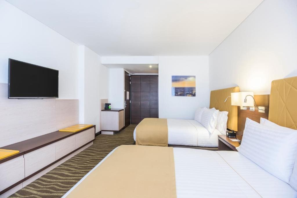 Standard Double Room with Two Double Beds room - Image 2