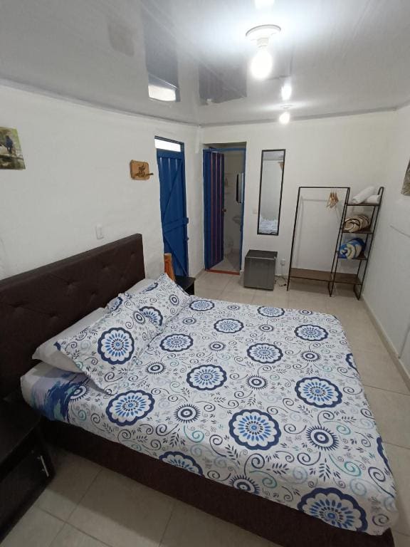 Double Room with Private Bathroom room - Image 2