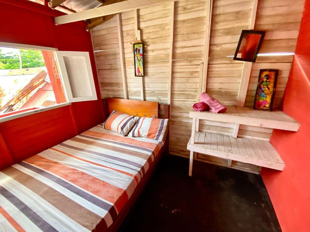 Large Double Room room - Image 3