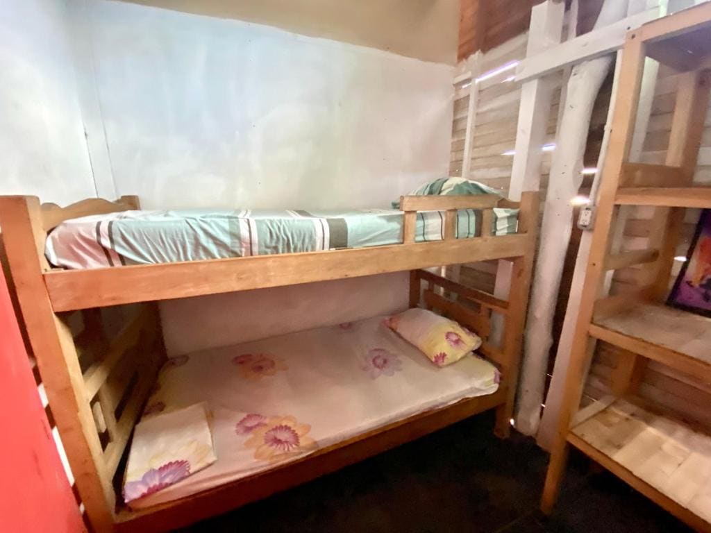 Quadruple Room room - Image 2