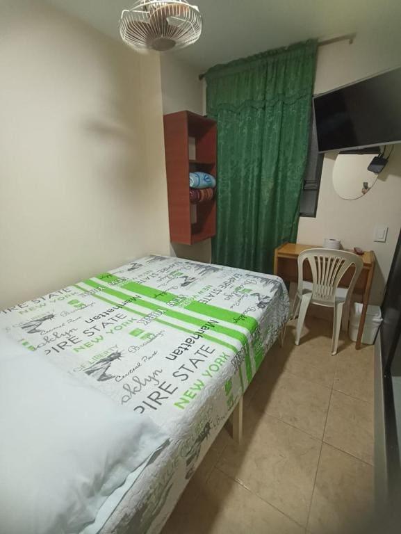 Double Room with Private Bathroom room - Image 1