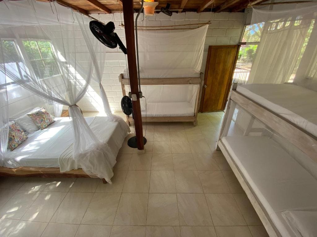 Family Room room - Image 1
