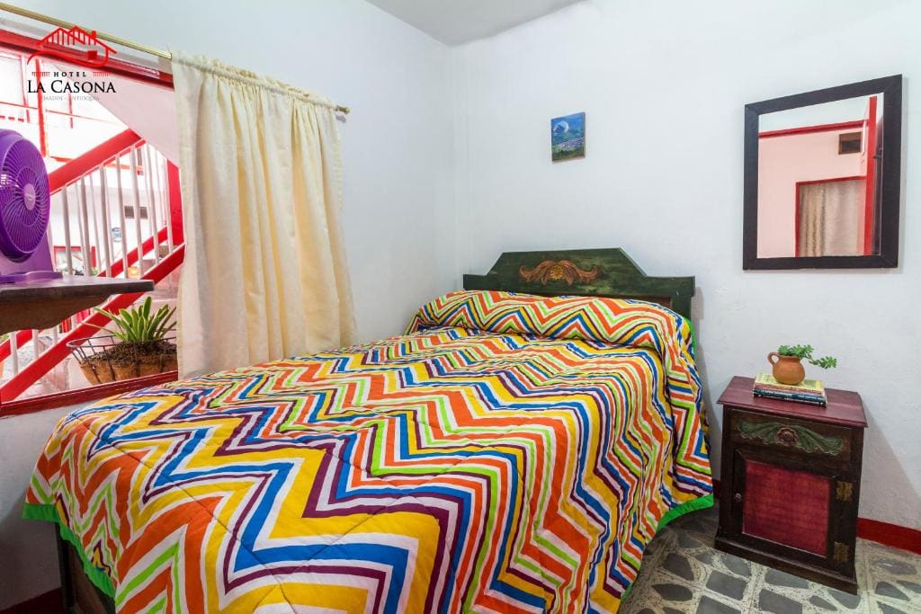 Family Room with Private Bathroom room - Image 1