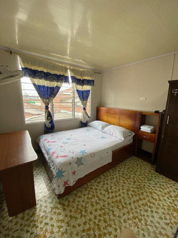 Double Room with Private Bathroom room - Image 2
