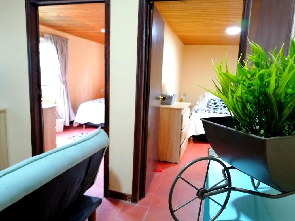 Superior Triple Room room - Image 2
